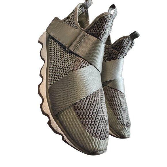 Sorel Women's Kinetic Slip-On Sneakers Camo Size 9 New - Picture 5 of 11